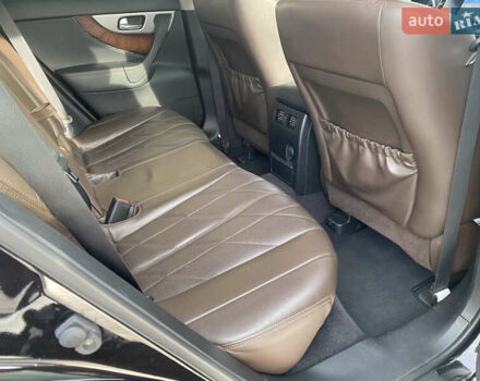 Коричневый Инфинити FX 37, объемом двигателя 3.7 л и пробегом 221 тыс. км за 17000 $, фото 29 на Automoto.ua