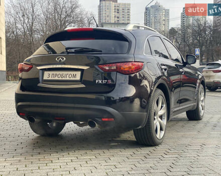Коричневый Инфинити FX 37, объемом двигателя 3.7 л и пробегом 221 тыс. км за 17000 $, фото 4 на Automoto.ua