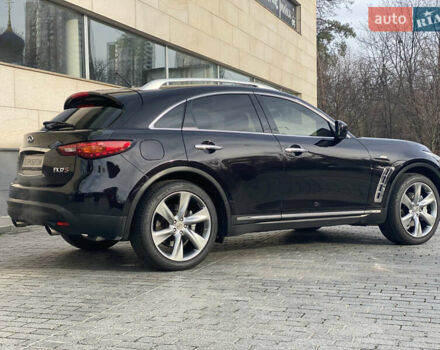 Коричневый Инфинити FX 37, объемом двигателя 3.7 л и пробегом 221 тыс. км за 17000 $, фото 3 на Automoto.ua