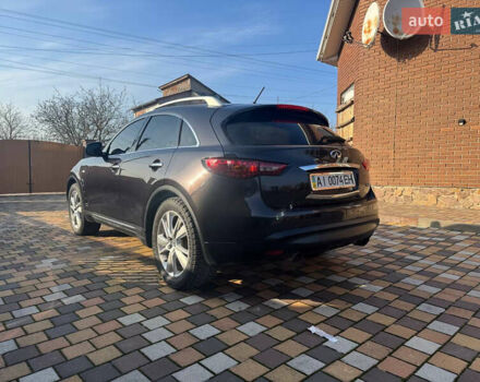 Коричневий Інфініті FX 37, об'ємом двигуна 3.7 л та пробігом 150 тис. км за 18500 $, фото 3 на Automoto.ua