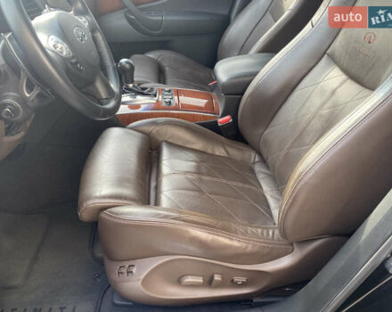 Коричневый Инфинити FX 37, объемом двигателя 3.7 л и пробегом 221 тыс. км за 17000 $, фото 17 на Automoto.ua