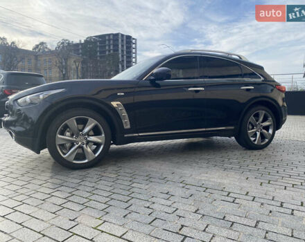 Коричневый Инфинити FX 37, объемом двигателя 3.7 л и пробегом 221 тыс. км за 17000 $, фото 13 на Automoto.ua