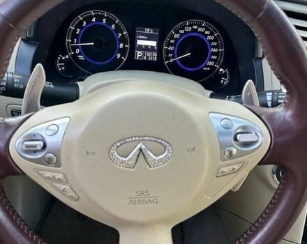 Коричневый Инфинити FX 37, объемом двигателя 3.7 л и пробегом 130 тыс. км за 20000 $, фото 15 на Automoto.ua