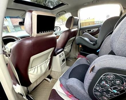 Коричневый Инфинити FX 37, объемом двигателя 3.7 л и пробегом 130 тыс. км за 20000 $, фото 19 на Automoto.ua