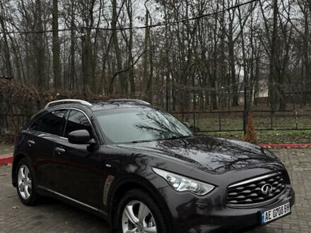 Коричневый Инфинити FX 37, объемом двигателя 3.7 л и пробегом 132 тыс. км за 13700 $, фото 1 на Automoto.ua