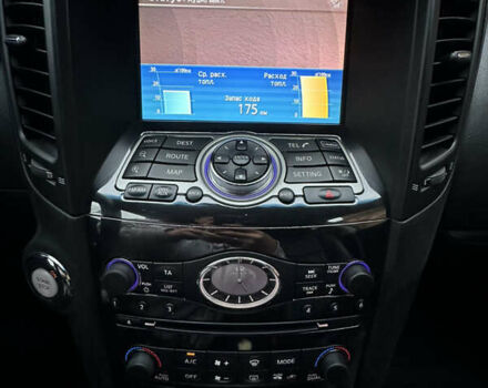 Инфинити FX 37, объемом двигателя 3.7 л и пробегом 180 тыс. км за 16300 $, фото 15 на Automoto.ua