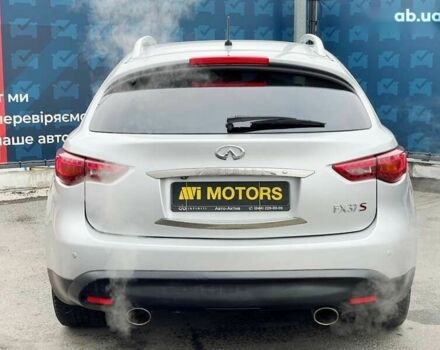 Инфинити FX 37, объемом двигателя 0 л и пробегом 164 тыс. км за 13900 $, фото 5 на Automoto.ua