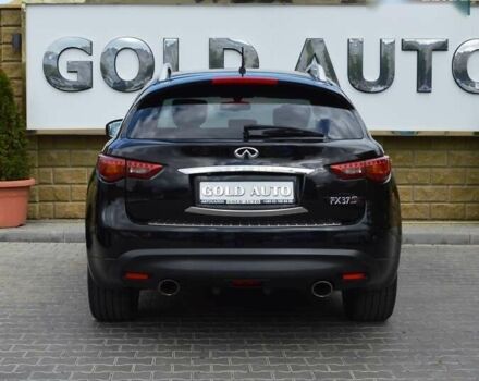 Инфинити FX 37, объемом двигателя 3.7 л и пробегом 123 тыс. км за 15400 $, фото 9 на Automoto.ua