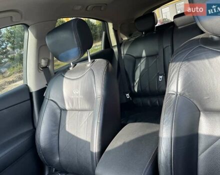 Інфініті FX 37, об'ємом двигуна 3.7 л та пробігом 180 тис. км за 17200 $, фото 10 на Automoto.ua