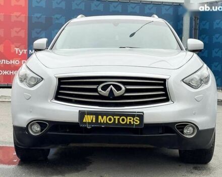 Инфинити FX 37, объемом двигателя 0 л и пробегом 164 тыс. км за 13900 $, фото 4 на Automoto.ua