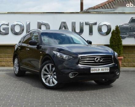 Инфинити FX 37, объемом двигателя 3.7 л и пробегом 123 тыс. км за 15000 $, фото 1 на Automoto.ua