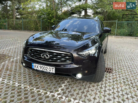 Інфініті FX 37 2011 у Харкові на Automoto.ua Інфініті FX 37, об'ємом двигуна 3.7 л та пробігом 150 тис. км за 18000 $, фото 1 на Automoto.ua