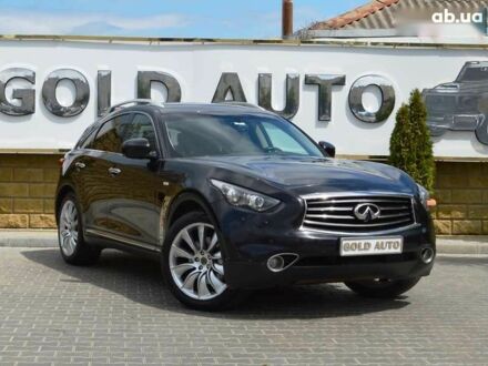 Инфинити FX 37, объемом двигателя 3.7 л и пробегом 123 тыс. км за 15000 $, фото 1 на Automoto.ua
