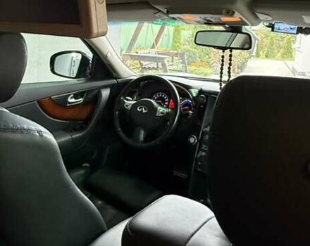 Серый Инфинити FX 37, объемом двигателя 3.7 л и пробегом 50 тыс. км за 25800 $, фото 4 на Automoto.ua