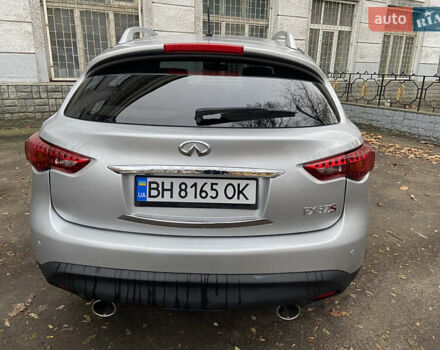 Серый Инфинити FX 37, объемом двигателя 3.7 л и пробегом 120 тыс. км за 16000 $, фото 3 на Automoto.ua