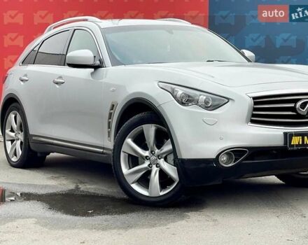 Серый Инфинити FX 37, объемом двигателя 3.7 л и пробегом 164 тыс. км за 13900 $, фото 8 на Automoto.ua