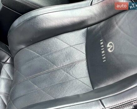 Серый Инфинити FX 37, объемом двигателя 3.7 л и пробегом 164 тыс. км за 13900 $, фото 50 на Automoto.ua