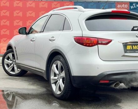 Серый Инфинити FX 37, объемом двигателя 3.7 л и пробегом 164 тыс. км за 13900 $, фото 6 на Automoto.ua