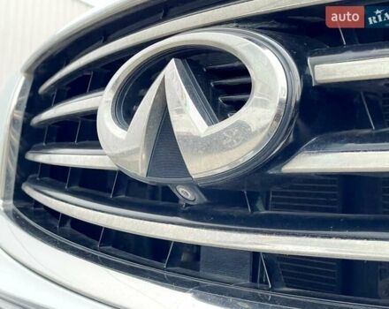 Серый Инфинити FX 37, объемом двигателя 3.7 л и пробегом 164 тыс. км за 13900 $, фото 28 на Automoto.ua