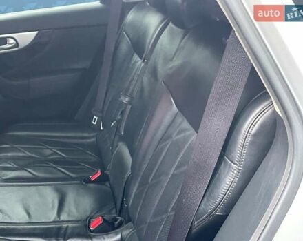 Серый Инфинити FX 37, объемом двигателя 3.7 л и пробегом 164 тыс. км за 13900 $, фото 41 на Automoto.ua