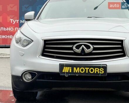 Серый Инфинити FX 37, объемом двигателя 3.7 л и пробегом 164 тыс. км за 13900 $, фото 12 на Automoto.ua