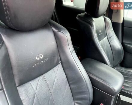 Серый Инфинити FX 37, объемом двигателя 3.7 л и пробегом 164 тыс. км за 13900 $, фото 64 на Automoto.ua