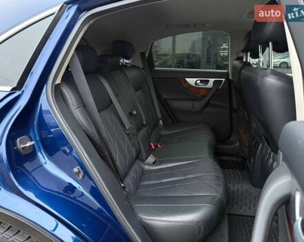 Синий Инфинити FX 37, объемом двигателя 3.7 л и пробегом 41 тыс. км за 30990 $, фото 10 на Automoto.ua