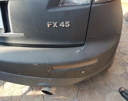 Чорний Інфініті FX 45, об'ємом двигуна 4.5 л та пробігом 185 тис. км за 5500 $, фото 13 на Automoto.ua
