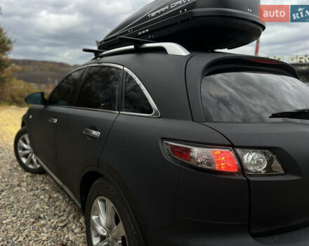 Черный Инфинити FX 45, объемом двигателя 4.5 л и пробегом 293 тыс. км за 15000 $, фото 22 на Automoto.ua