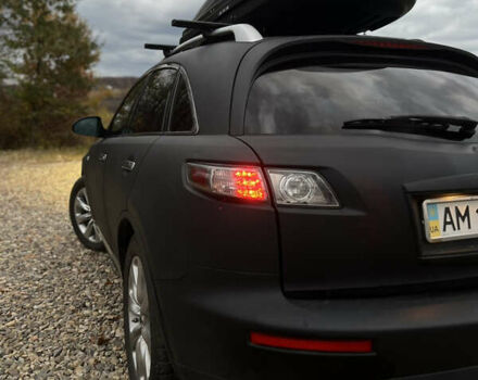 Черный Инфинити FX 45, объемом двигателя 4.5 л и пробегом 293 тыс. км за 15000 $, фото 19 на Automoto.ua