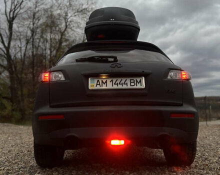 Черный Инфинити FX 45, объемом двигателя 4.5 л и пробегом 293 тыс. км за 15000 $, фото 20 на Automoto.ua