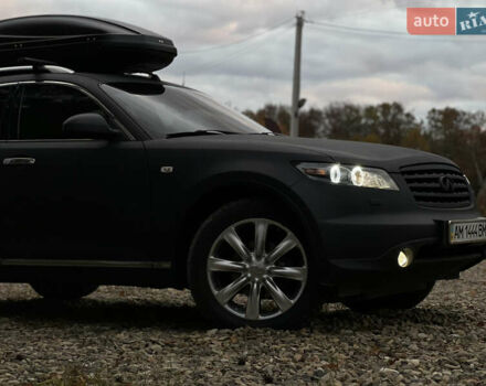 Черный Инфинити FX 45, объемом двигателя 4.5 л и пробегом 293 тыс. км за 15000 $, фото 9 на Automoto.ua