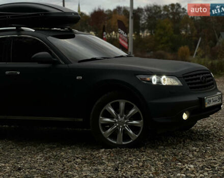 Черный Инфинити FX 45, объемом двигателя 4.5 л и пробегом 293 тыс. км за 15000 $, фото 8 на Automoto.ua