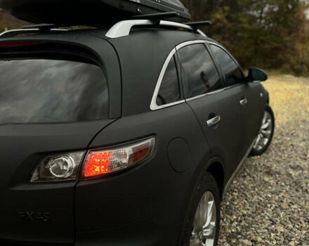 Черный Инфинити FX 45, объемом двигателя 4.5 л и пробегом 293 тыс. км за 15000 $, фото 24 на Automoto.ua