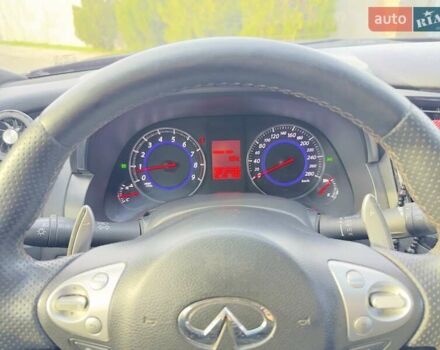 Чорний Інфініті ФХ 50, об'ємом двигуна 5.03 л та пробігом 222 тис. км за 16000 $, фото 9 на Automoto.ua