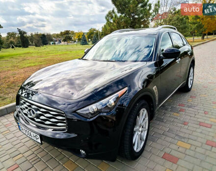 Черный Инфинити ФХ 50, объемом двигателя 5 л и пробегом 207 тыс. км за 11500 $, фото 28 на Automoto.ua