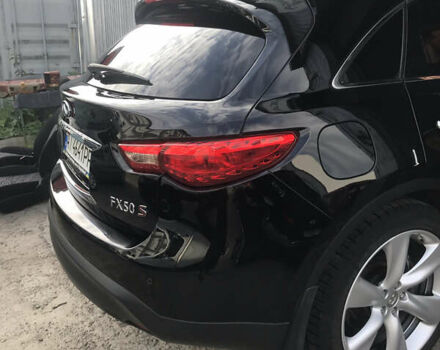 Черный Инфинити ФХ 50, объемом двигателя 5 л и пробегом 120 тыс. км за 12999 $, фото 1 на Automoto.ua