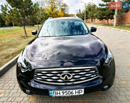 Черный Инфинити ФХ 50, объемом двигателя 5 л и пробегом 207 тыс. км за 11500 $, фото 29 на Automoto.ua