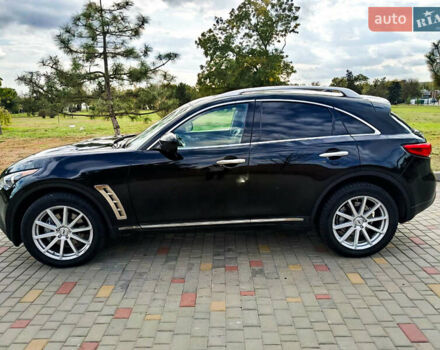 Черный Инфинити ФХ 50, объемом двигателя 5 л и пробегом 207 тыс. км за 11500 $, фото 30 на Automoto.ua