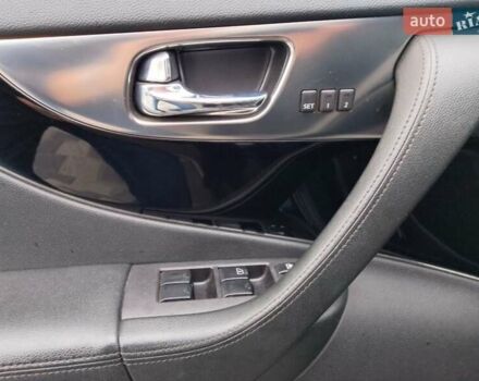 Черный Инфинити ФХ 50, объемом двигателя 5 л и пробегом 180 тыс. км за 13200 $, фото 20 на Automoto.ua