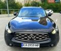 Черный Инфинити ФХ 50, объемом двигателя 5 л и пробегом 190 тыс. км за 16000 $, фото 1 на Automoto.ua