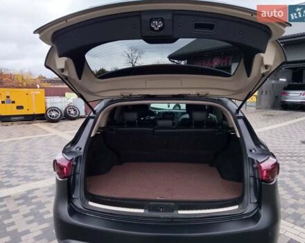 Черный Инфинити ФХ 50, объемом двигателя 5 л и пробегом 180 тыс. км за 13200 $, фото 22 на Automoto.ua