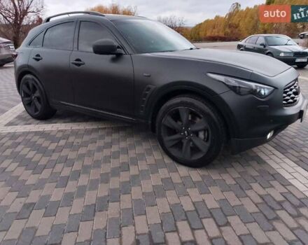 Черный Инфинити ФХ 50, объемом двигателя 5 л и пробегом 180 тыс. км за 13200 $, фото 8 на Automoto.ua