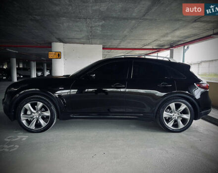 Чорний Інфініті ФХ 50, об'ємом двигуна 5.03 л та пробігом 194 тис. км за 15700 $, фото 5 на Automoto.ua