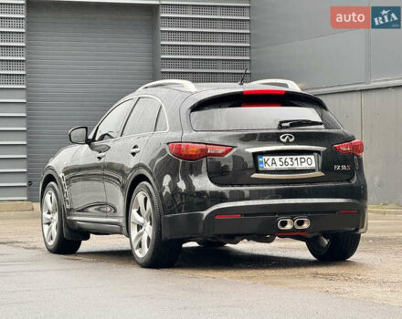 Инфинити ФХ 50 2010 в Киеве на Automoto.ua Черный Инфинити ФХ 50, объемом двигателя 5 л и пробегом 65 тыс. км за 19500 $, фото 8 на Automoto.ua