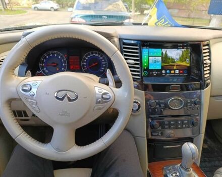 Черный Инфинити ФХ 50, объемом двигателя 5 л и пробегом 205 тыс. км за 13900 $, фото 5 на Automoto.ua