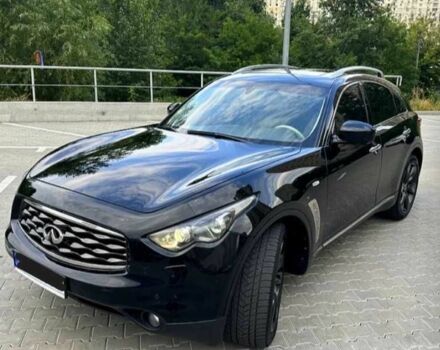 Черный Инфинити ФХ 50, объемом двигателя 5 л и пробегом 205 тыс. км за 13900 $, фото 1 на Automoto.ua