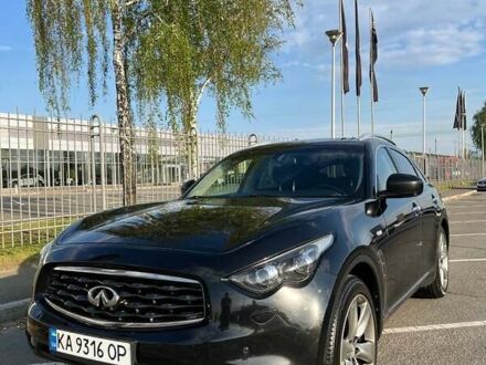 Инфинити ФХ 50 2010 в Киеве на Automoto.ua Черный Инфинити ФХ 50, объемом двигателя 5 л и пробегом 180 тыс. км за 15000 $, фото 1 на Automoto.ua