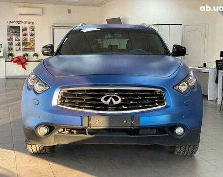 Инфинити ФХ 50, объемом двигателя 5 л и пробегом 134 тыс. км за 10990 $, фото 3 на Automoto.ua