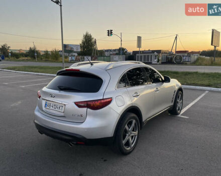 Сірий Інфініті ФХ 50, об'ємом двигуна 5.03 л та пробігом 196 тис. км за 14900 $, фото 4 на Automoto.ua